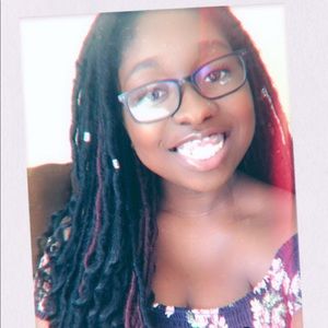 Meet your Posher, Tiffany